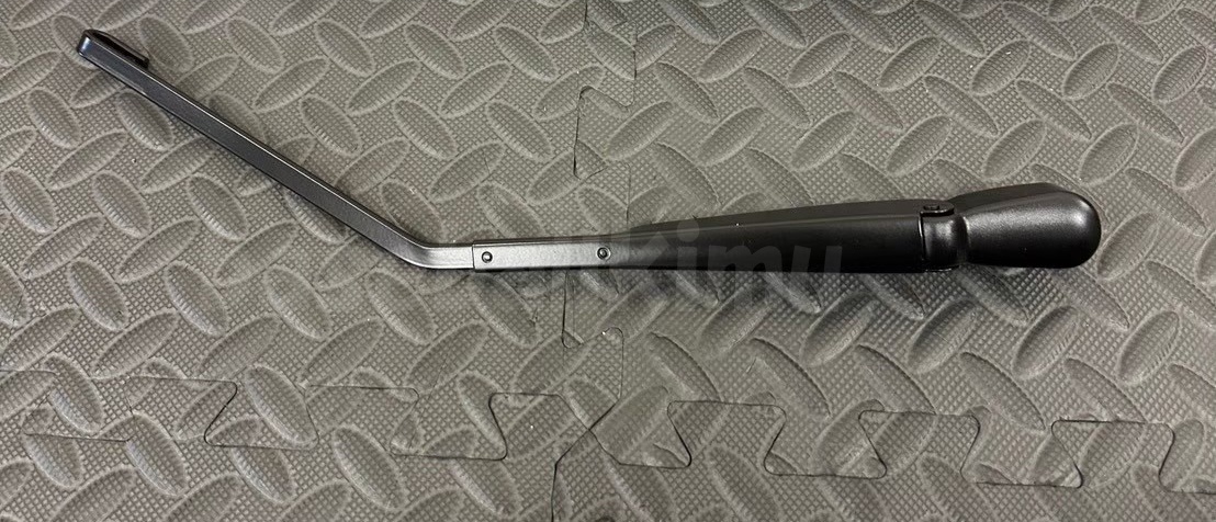 ■新品■トヨタ 純正 80系ランクル用 ランドクルーザー ワイパーアーム(リヤ用) 上下開き用 ナットも付属拍卖