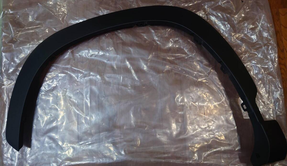 ■新品■トヨタ 純正 カローラクロス フロント オーバー フェンダー アーチモール ハイブリッド ZVG11 ZVG15 左側 LH拍卖