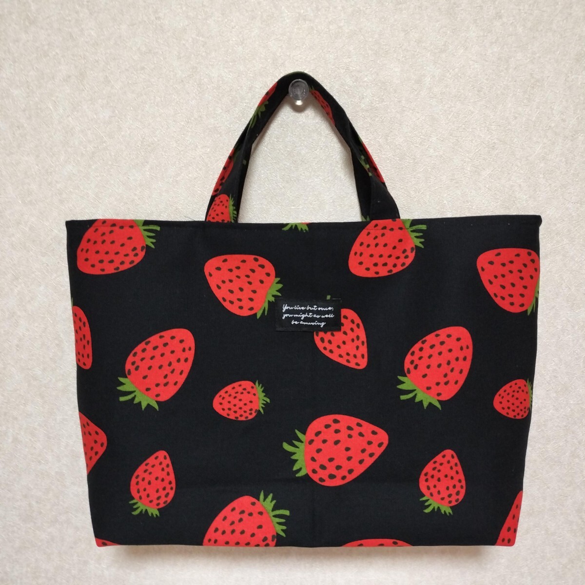 トートバッグ ランチバッグ いちご柄  ハンドメイド拍卖