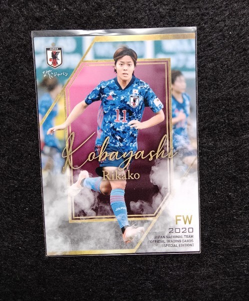 エポック2020小林里歌子サッカー日本代表サポーターズパック拍卖
