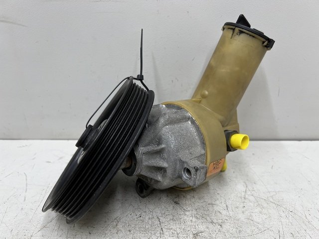 ★ フォード マスタング 96年 1FARW40 3.8L パワステポンプ F6ZE-3D673-AA (在庫No:62798) (4517)拍卖