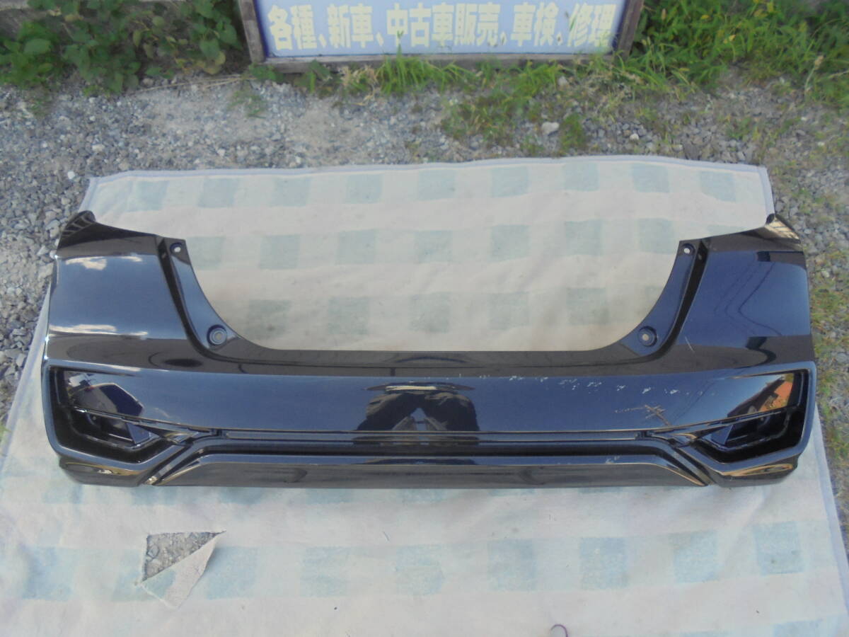 フィット GK3.GK4.GK5.GK6.GP5.GP6 後期 純正 リアバンパー 71501-T5A-J500 ☆送料格安 ☆要確認 6681拍卖