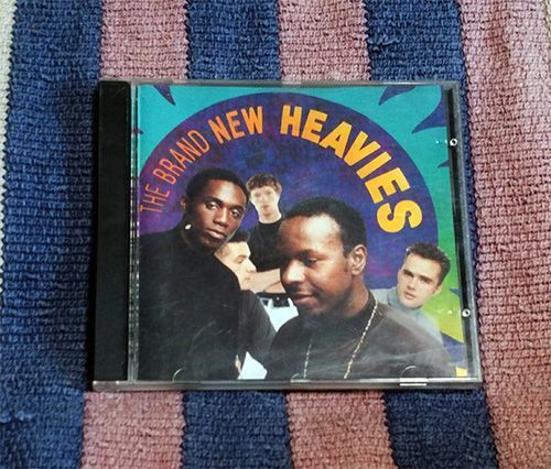 CD The Brand New Heavies ザ・ブラン・ニュー・ヘヴィーズ ディスク良好 送料込拍卖