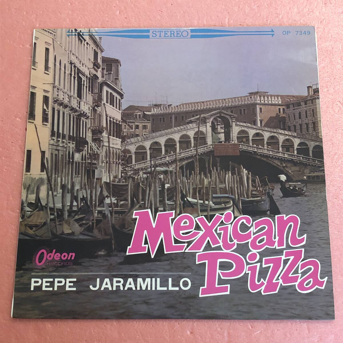LP 国内盤 イタリアのペペ ハラミジョ Pepe Jaramillo Mexican Pizza ラテン音楽 マッティナータ 帰れソレントへ アル ディ ラ拍卖