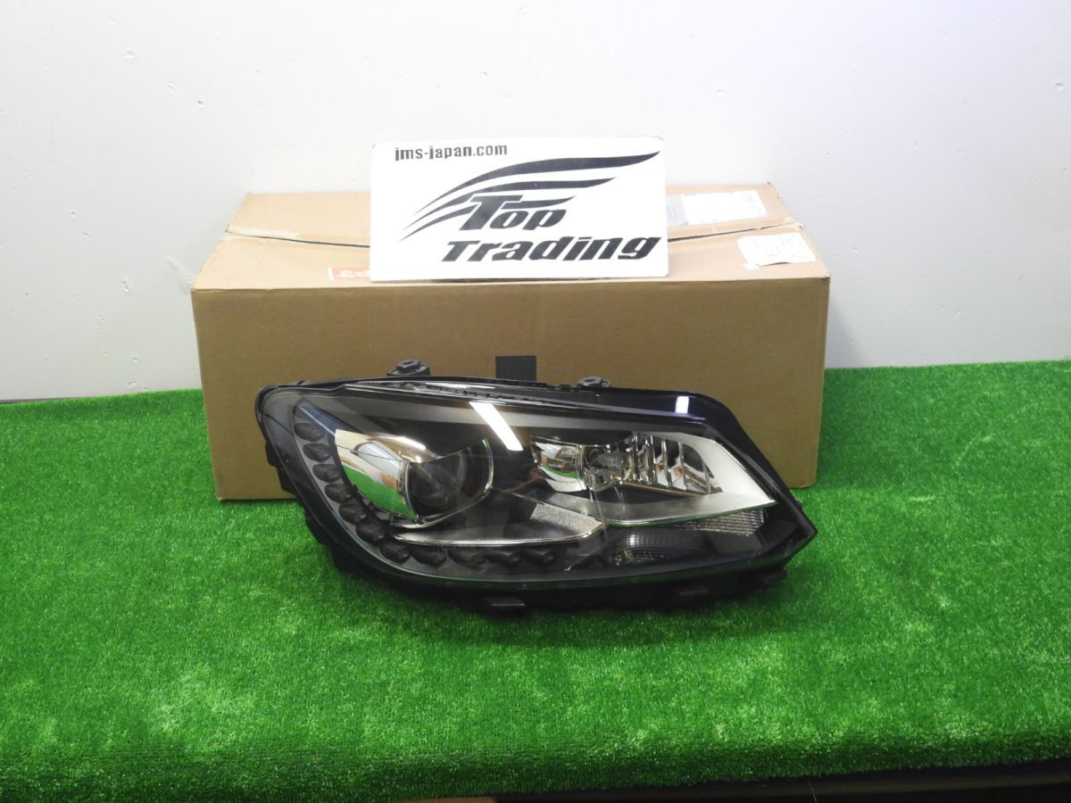 L3675/ VolksWagen純正 トゥーラン 1T 中期 ハイライン 右 キセノンヘッドライト 1T2941752H (1T2941754H) 適合確認可能拍卖