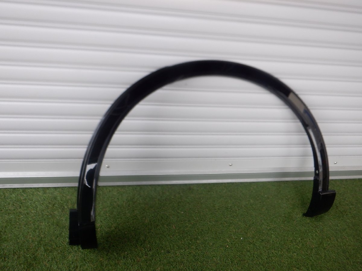 新車外し トヨタ純正 AZSH36W クラウンスポーツ クラウン スポーツ リア 左側 フェンダーモール トリム ブラック 75606-30220 即納拍卖