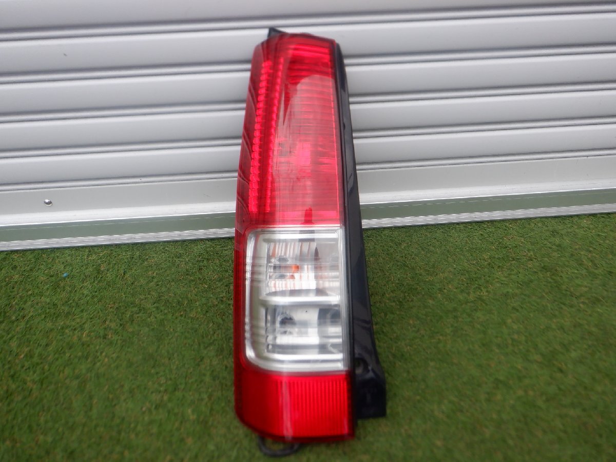 スズキ純正 MH21S MH22S ワゴンR MJ21S AZワゴン テールライト テールランプ 左側 助手席 STANLEY P4191 Y-24-7-555拍卖