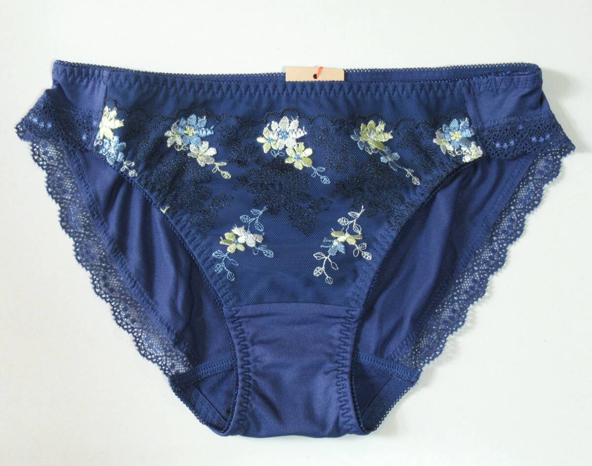 新品★トリンプ☆(M)アモスタイル(ネイビー)ショーツ(送料込み) 拍卖