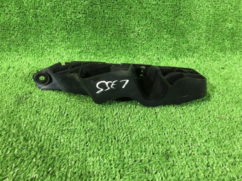 SUZUKI スズキ スイフト DBA-ZC72W H23年 純正 バンパーブラケット 右 BUMPER BRACKET - RIGHT ID:2831拍卖