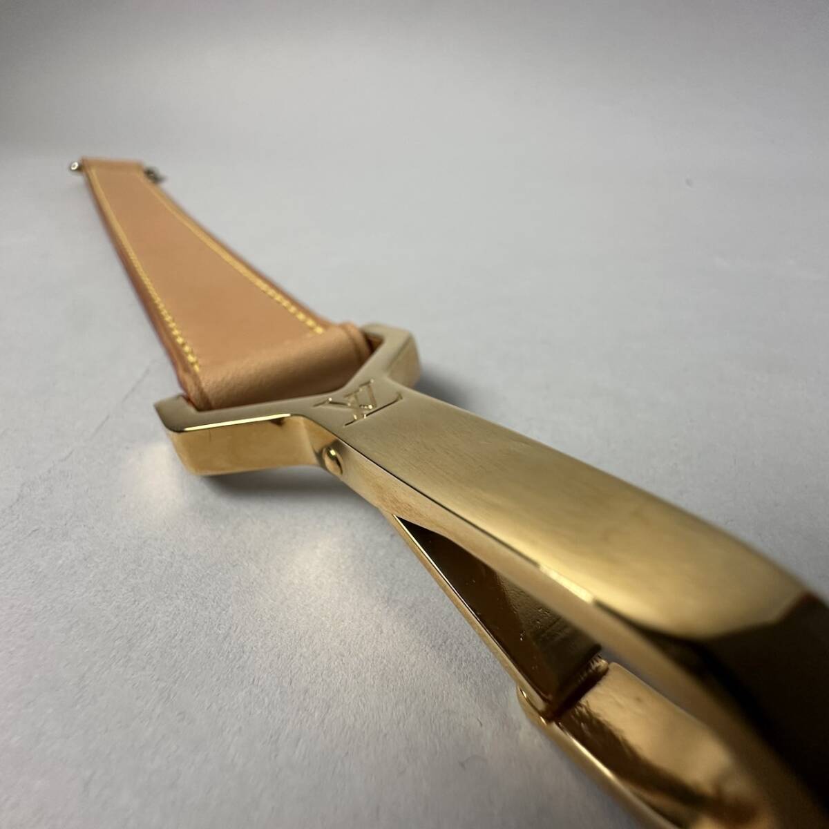 未使用 LOUIS VUITTON 14563 ルイヴィトン ストラップ ペガス用 キャリーベルト ヌメ革 レザー 革 ナチュラル系 ハンドル キーホルダー 拍卖