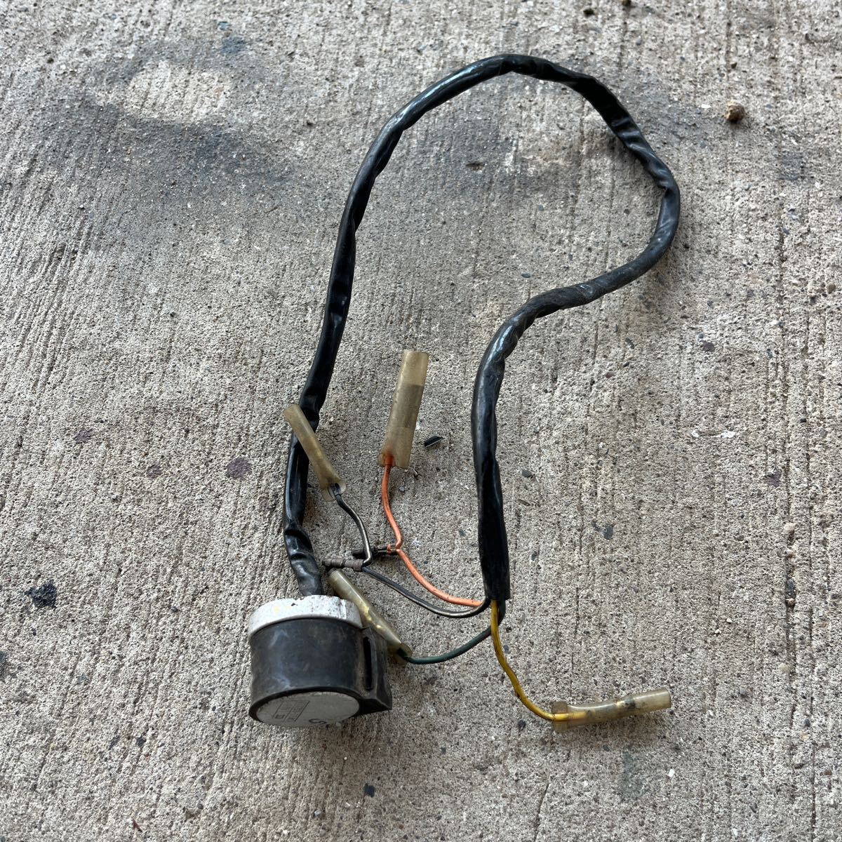 スズキ GT750 B3 純正 当時物 速度警告灯リレー拍卖