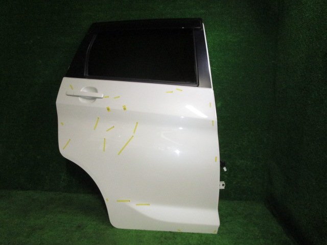 【A62953】◇デイズ B21W 右リア ドア W13拍卖