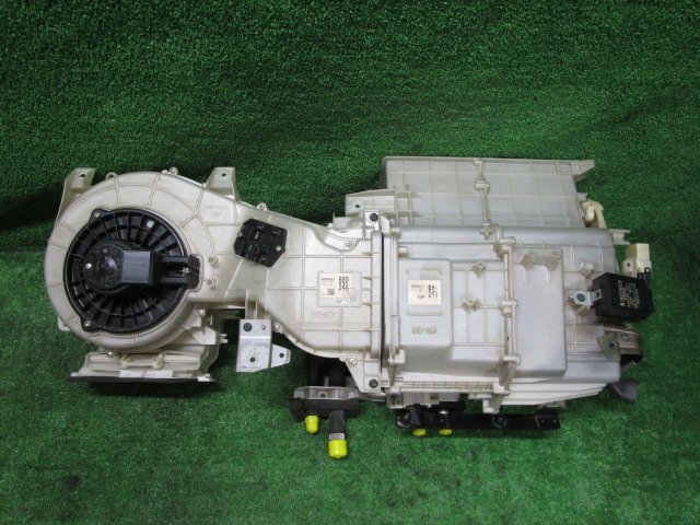 【A63053】◇エルフ Wキャブ NHR85A ヒーターユニット ブロアユニット拍卖