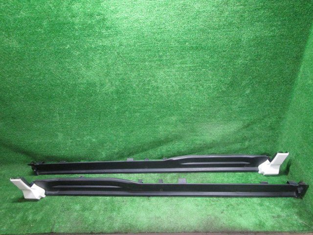 【A63213】◇エリシオン RR1 左右 サイドステップ NH683P拍卖