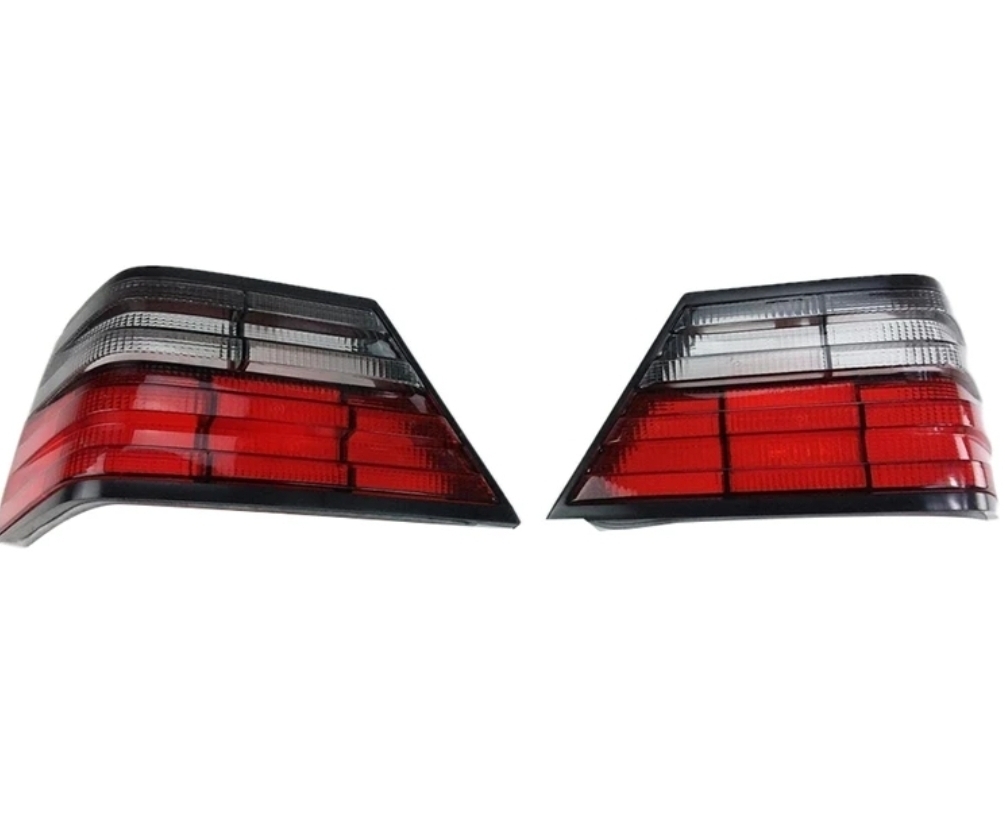 ③【送料無料】メルセデス ベンツEクラス W124 1988-1995 テールライト ランプ レンズ 純正互換品 カスタム拍卖