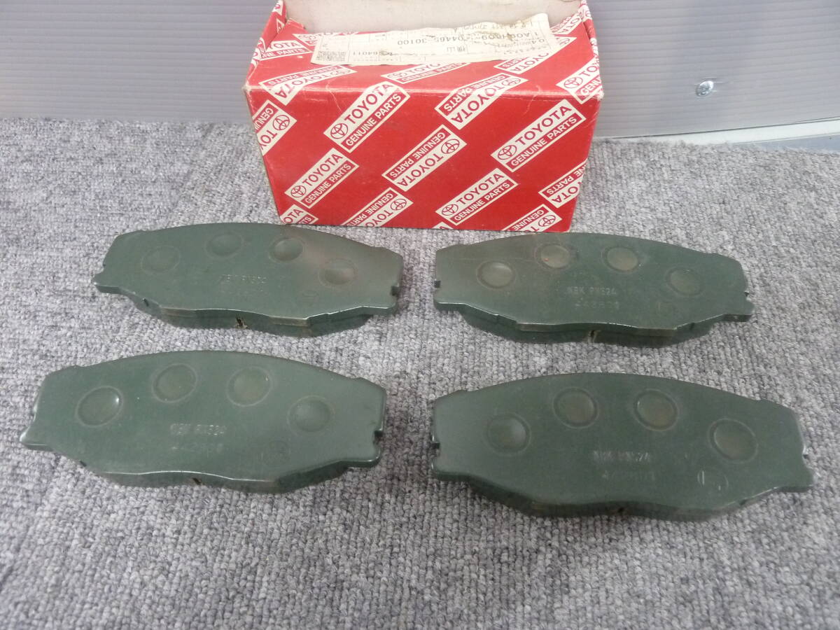 ●●2312-C39L レターパックプラス対応! 130系 140系 クラウン マジェスタ トヨタ純正 フロント ブレーキパッド 04465-30100拍卖
