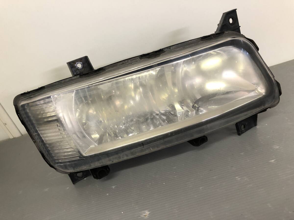 17029m 三菱 ふそう スーパーグレート LKG-FU54VZ HIDキット バラスト バーナー セット付属無し ヘッドライト 右 右側 KOITO 100-87909 9拍卖