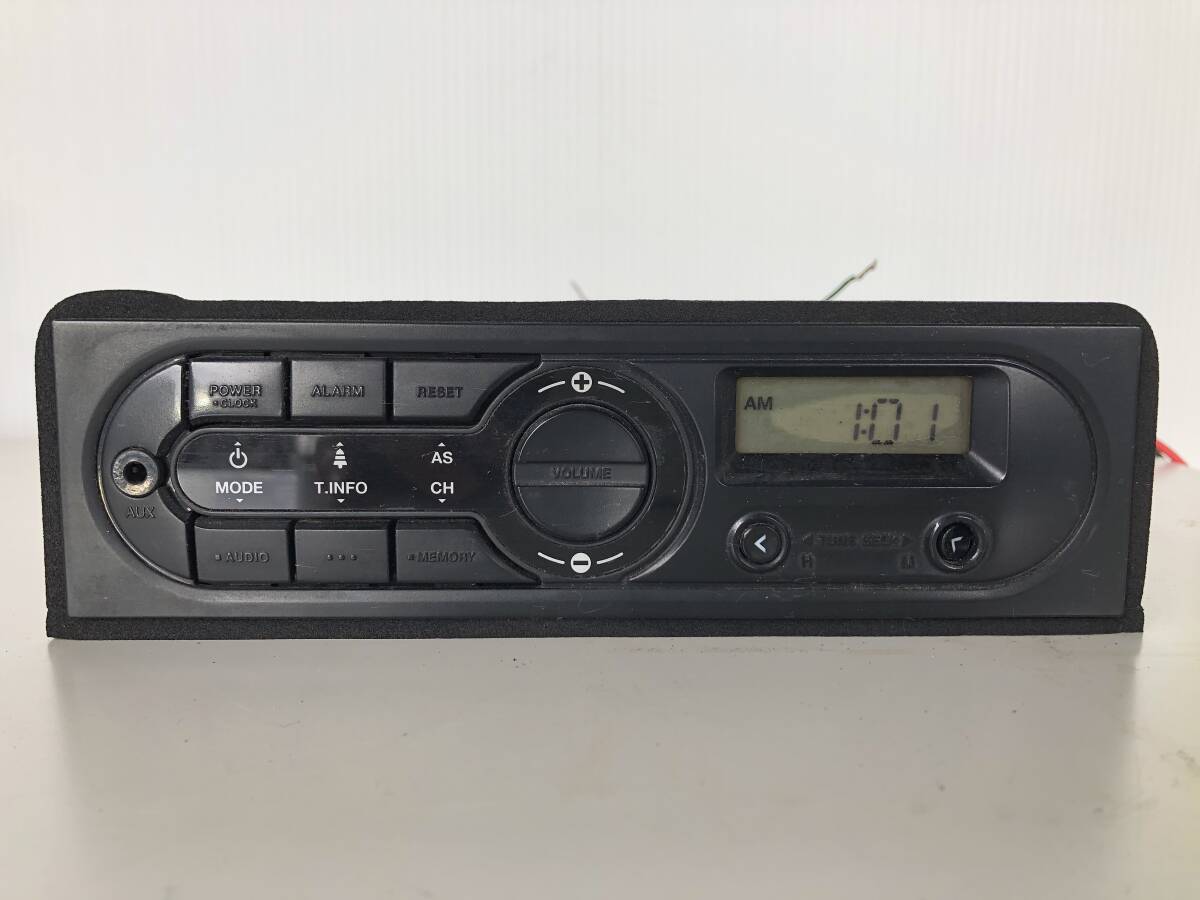 17086m 三菱ふそう スーパーグレート QPG-FS64VZ UD TRUCKS AM/FM ラジオ 28023 20Z1A 1拍卖