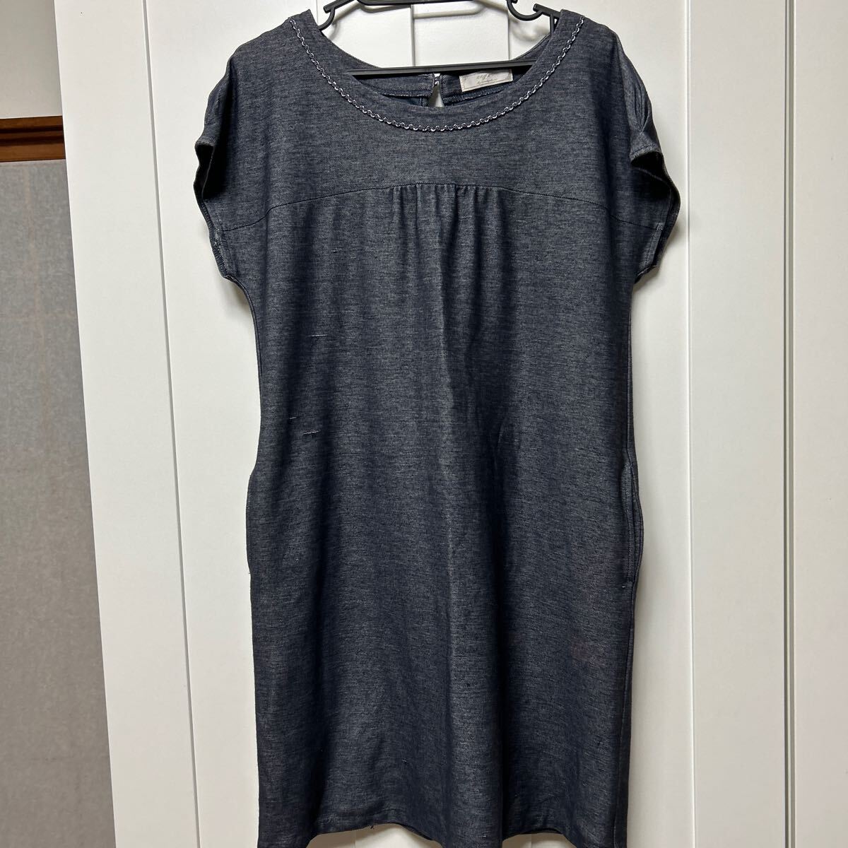 any sis ビジュ-ワンピース 紺 サイズ 9号拍卖