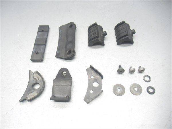 F1R6-0627 ヤマハ セロー250 タンクラバー マウント 純正品 【DG17J-002*** 2008年式 動画有】拍卖