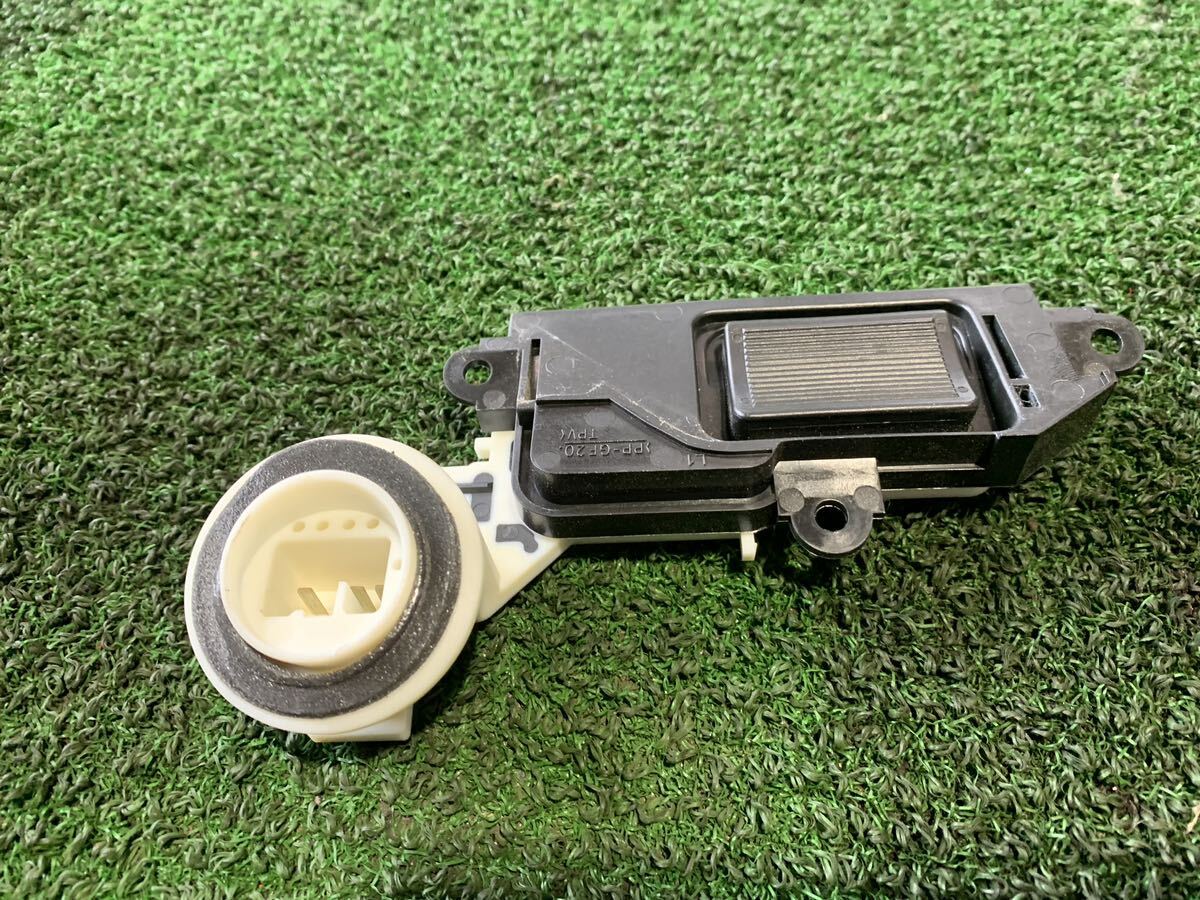 プリウス 60 リアゲート トランク スイッチ拍卖