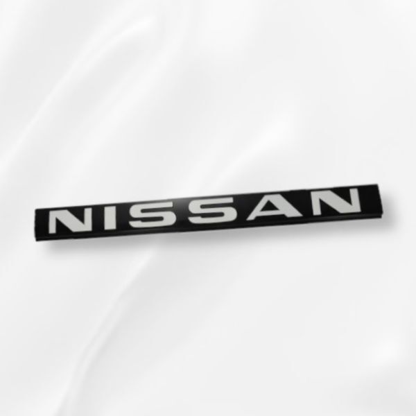 UDトラックス 日産ディーゼル ビッグサム 前期 エンブレム プレート ニッサン NISSAN DIESEL エンブレムプレート 新品 未使用拍卖