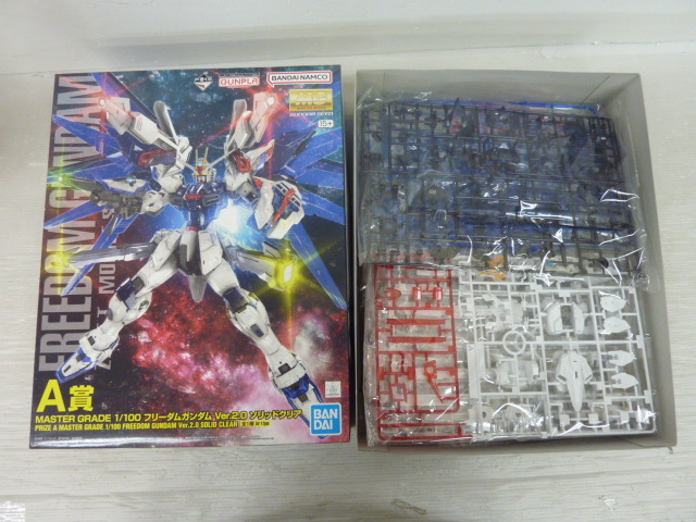 ◆◇一番くじ/ガンプラ2023/A賞/MG1/100 /フリーダムガンダムVer2.0/ソリッドクリア :玩k3170-100ネ◇◆拍卖