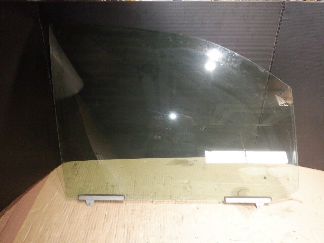 デリカ スペースギア PD6W 純正 右フロントドアガラス 44701/H拍卖