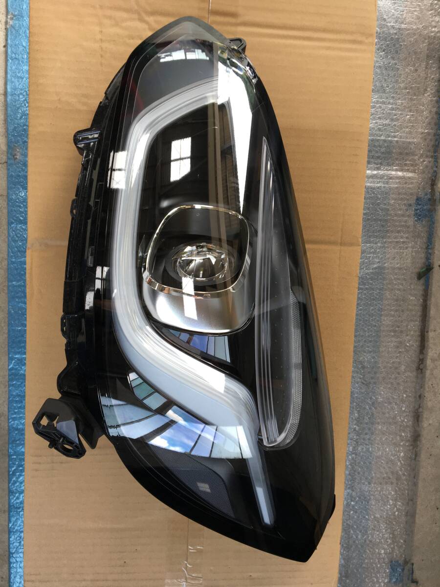 GR1 GR2 GR3 GR4 GR6 GR7 GS4 GS5 GS6 フィット ヘッドレンズ左 ヘッド左ライト ランプ 純正 STANLEY W4395 HONDA FIT拍卖