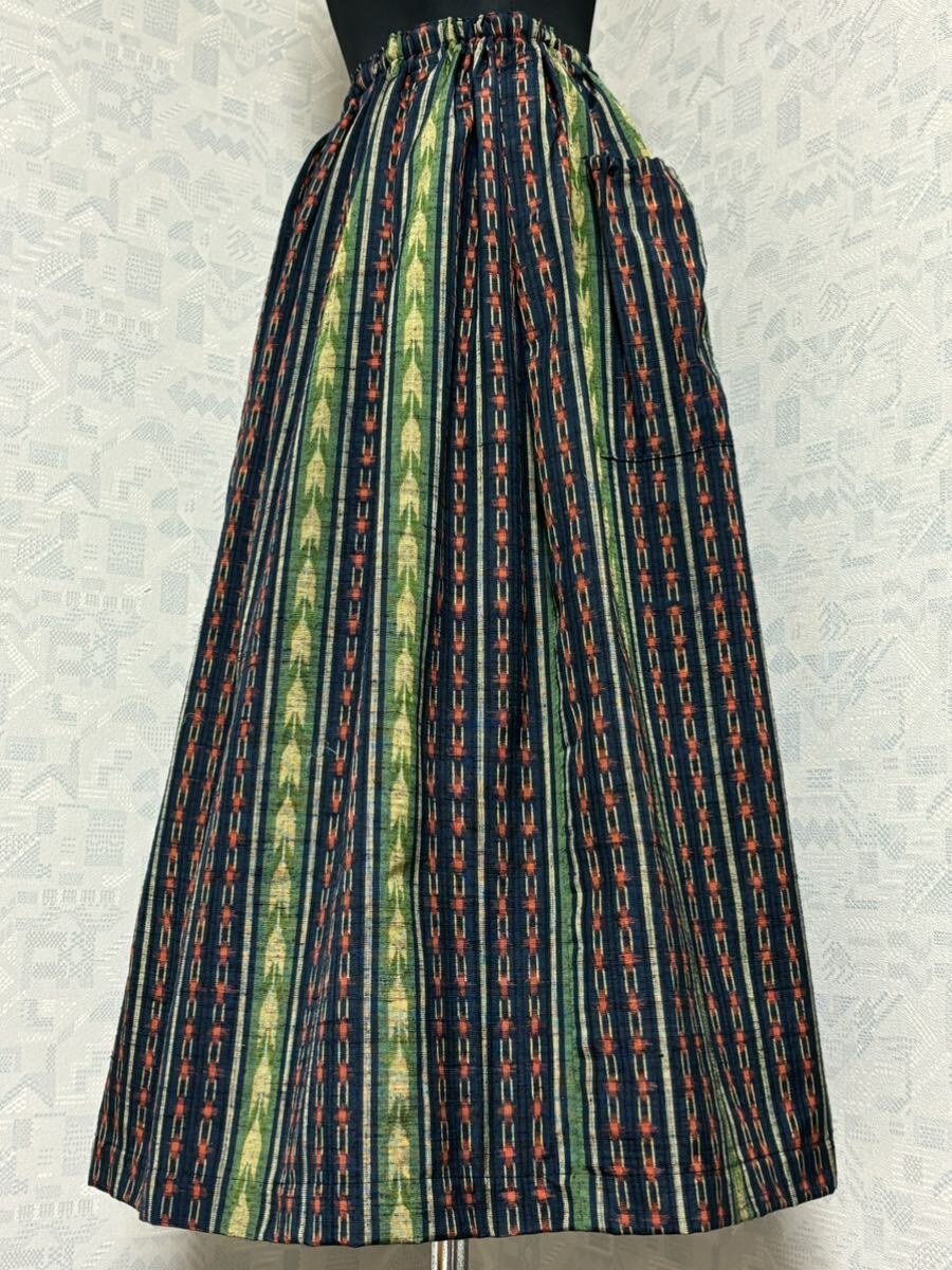 未使用手織り大島紬着物リメイク ギャザースカート アクセントゴム付ポケット、梱包用小物付き(裏地なし)拍卖