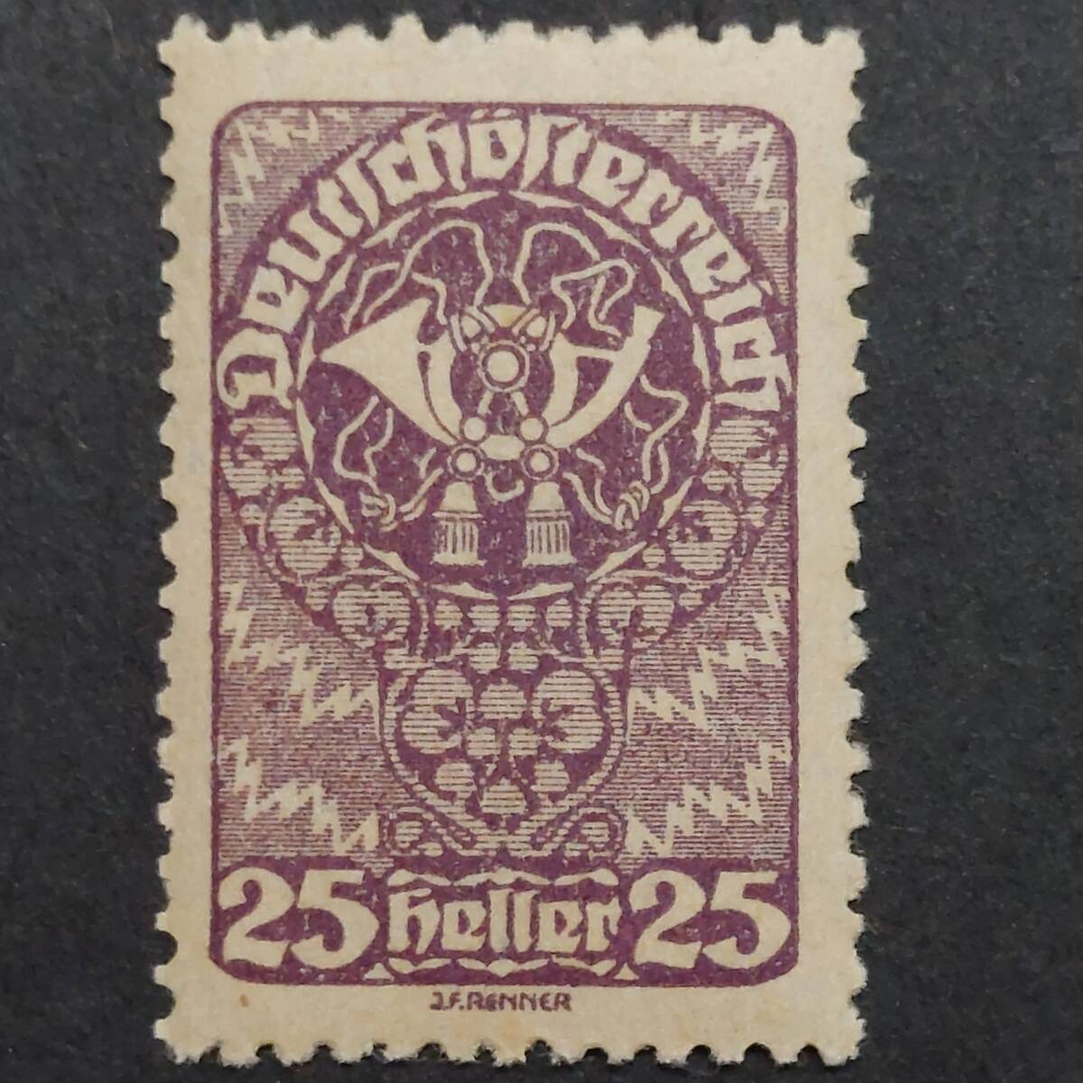 J873 オーストリア切手「通常切手 額面:25ヘラー、色:薄紫」1920年発行 未使用拍卖