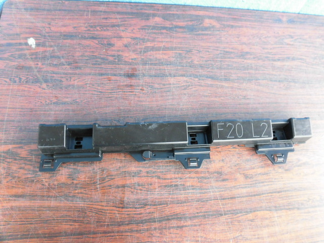 AE704 BMW F20 1シリーズ サイドブラケット 左 51777240913拍卖