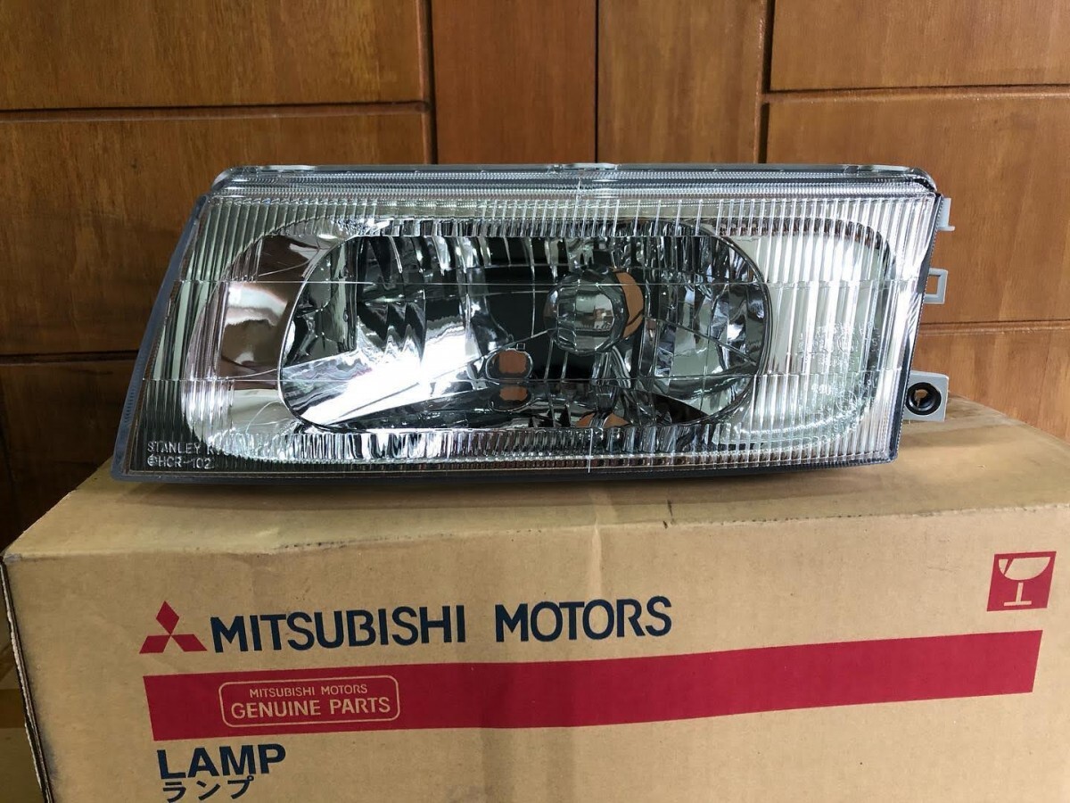 ★新品 三菱 CP9A ランサーエボリューション ランエボ エボ5 6 Ⅴ Ⅵ 純正 ヘッドランプ 左 MITSUBISHI head lamp LH拍卖