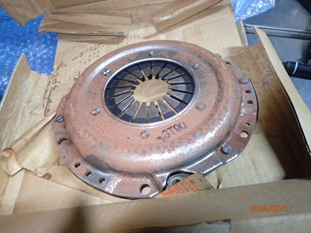 旧車 スズキ キャリイ エブリイ DA71V,DB71V,DA71T/DB71T アイシン製 クラッチカバー 22100-85100拍卖