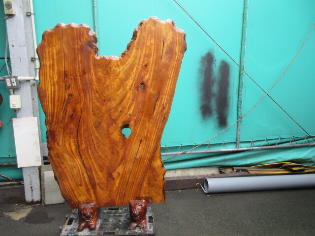 鹿児島 巨木の楠 虎杢入り衝立 一枚板拍卖