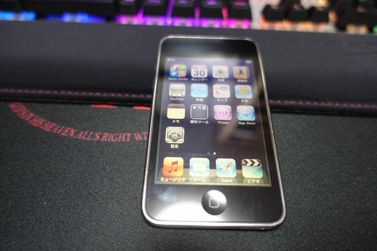 ★☆Apple ipod MB528J 8G 中古調美品 本体☆★拍卖