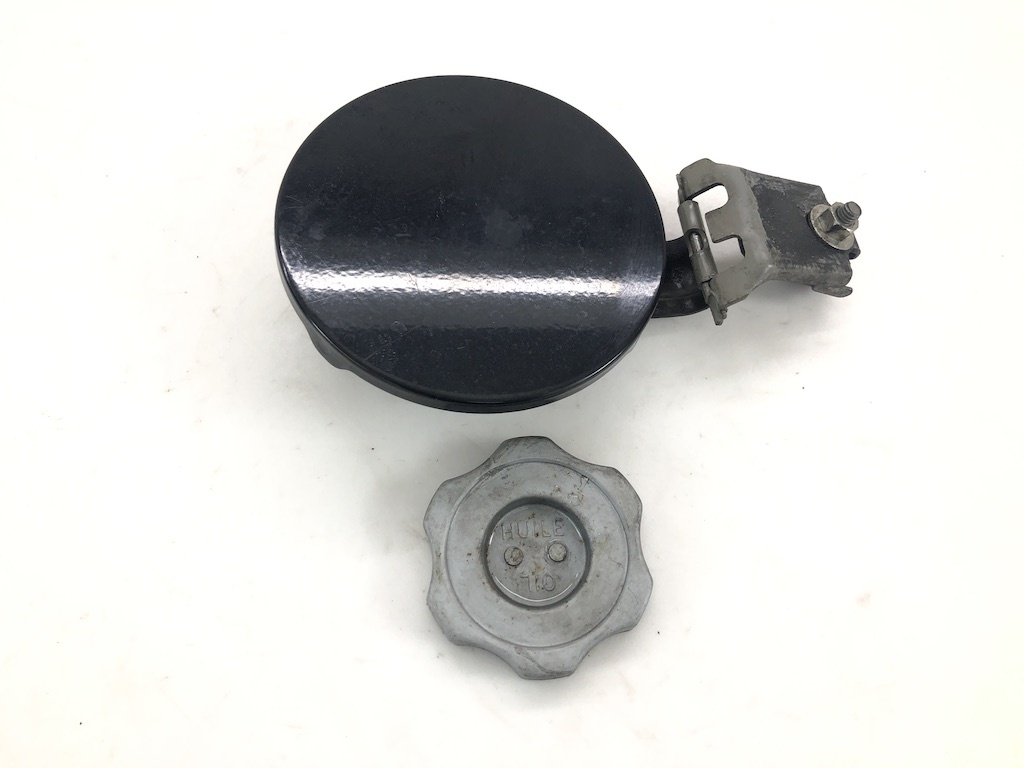 _b182285 ホンダ バモスホビオ プロ HJ1 エンジンオイル キャップ ふた 蓋 カバー B92P HM3 HM4 HJ2 バモス HM1 HM1 アクティバン HH5 HH6拍卖