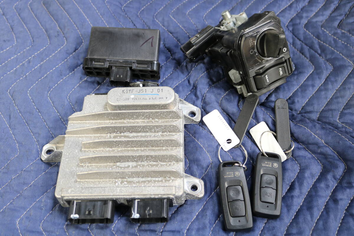 HP2407/スマートキー コントロールユニット キー 鍵 PCX125 JK05-1100... JK05E WW125AP 30400-K1Y-J51 35141-K1Z-J50 35100-K1Z-J11拍卖