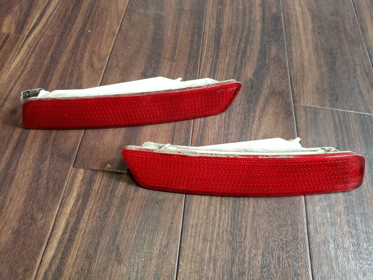 ka OB★フォルクスワーゲン H17ニュービートルカブリオレ LZ★リアバンパーリフレクター左右セット★GH-1YAZJ/部品取り車拍卖