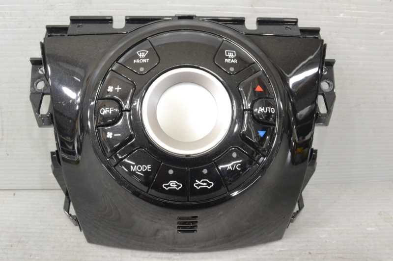 ノート メダリスト 前期(E12) 純正 破損無 取付OK 動作保証 エアコンスイッチパネル 27500 3VA0A / 27500-3VA0A k084794拍卖