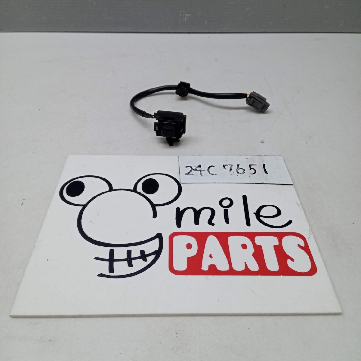 HE22S ラパン 純正 右フロントアウターハンドルスイッチのみ 2Z6-11-7/24C7651*同梱不可拍卖