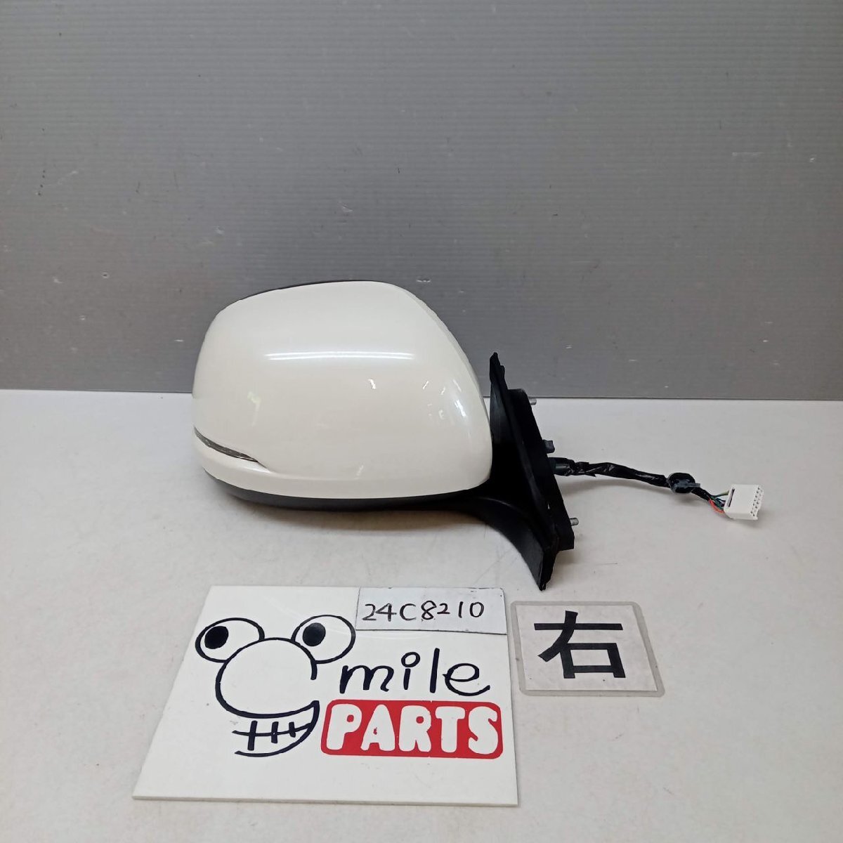 JH1 N-WGN 純正 右ドアミラー 1B2-3-1/24C8210*同梱不可拍卖