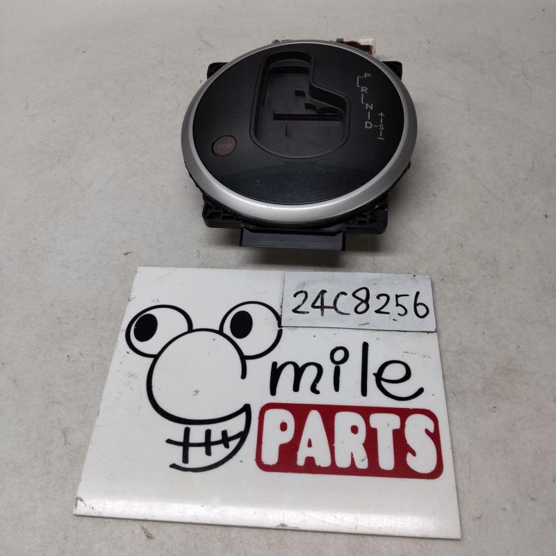 BP5/BL5 レガシィ 純正 シフトパネル 2Z3-18-1/24C8256*同梱不可拍卖