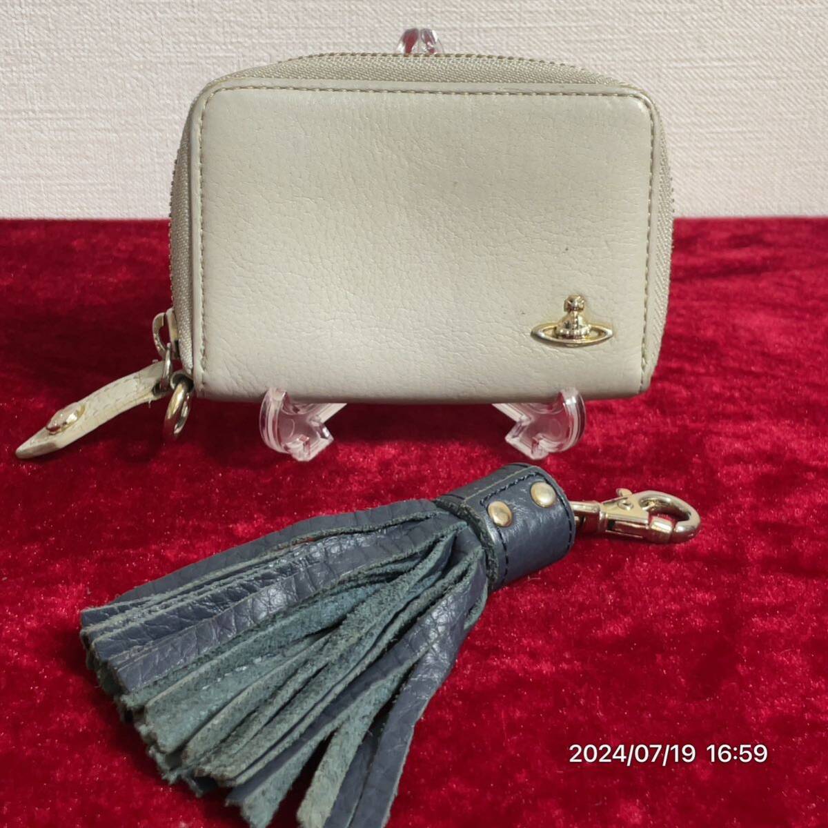 VW ヴィヴィアン ウエストウッド オーブ フリンジ グレーベージュカラー ラウンドファスナー レザー 革 ウォレット 財布拍卖