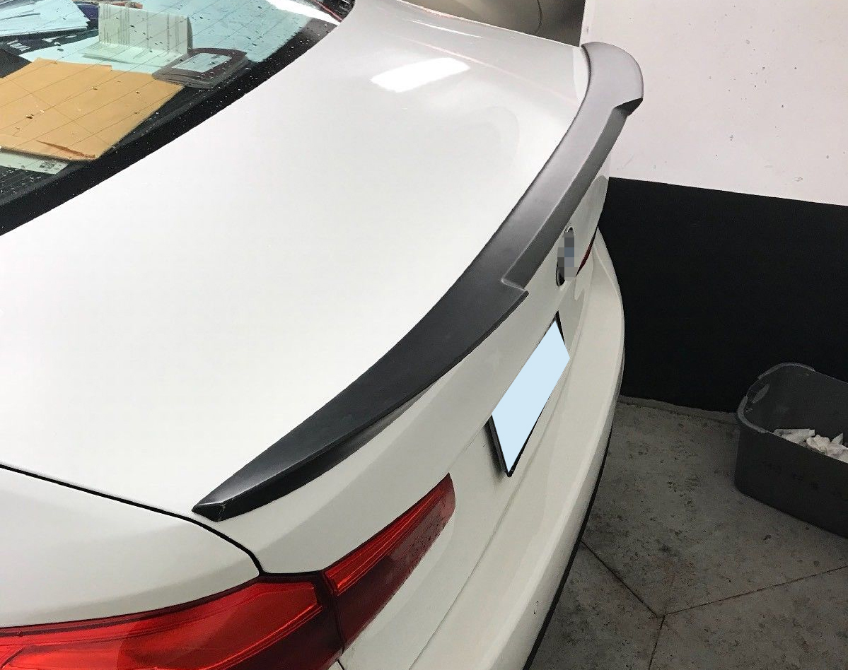 塗装込み 2017-2023 BMW 5シリーズ G30 セダン リアトランクスポイラー ウィング M4 TYPE ABSの材質 各純正色対応拍卖