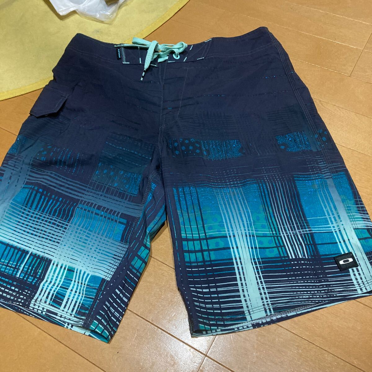 オークリーサーフィントランクス拍卖