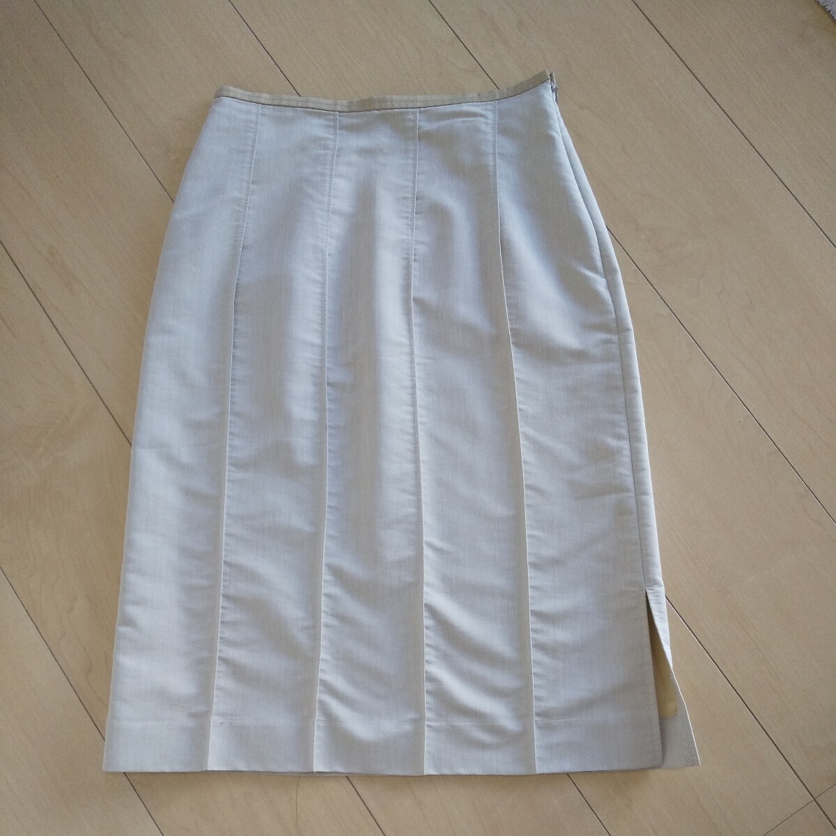 ●コムサイズム プリーツ風タイトスカート Sサイズ●COMME CA ISM ベージュ拍卖