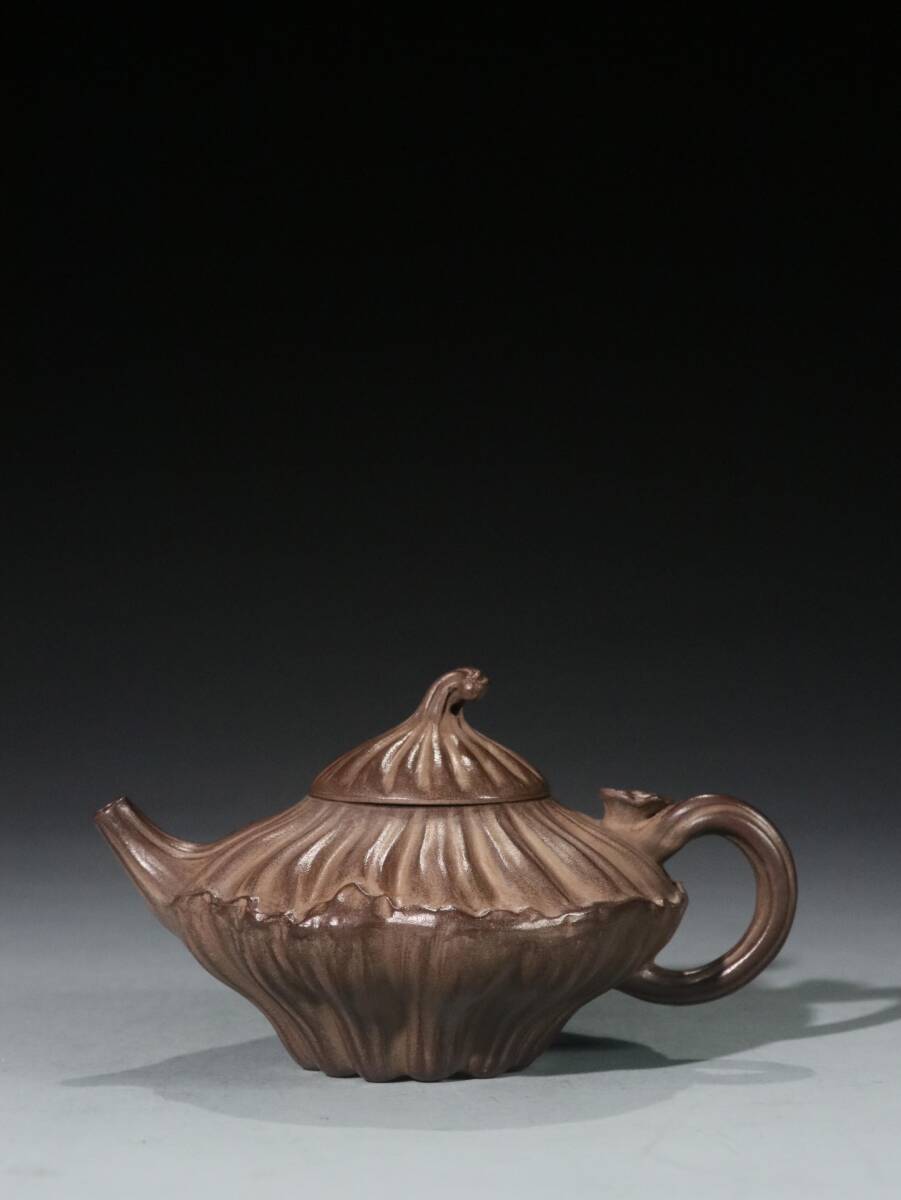 茶器 紫砂壷 「陳侯」在銘 段泥「蓮の葉蓮華壺」急須常滑 茶壷煎茶道具 唐物時代物 古陶芸 LOT-7231拍卖