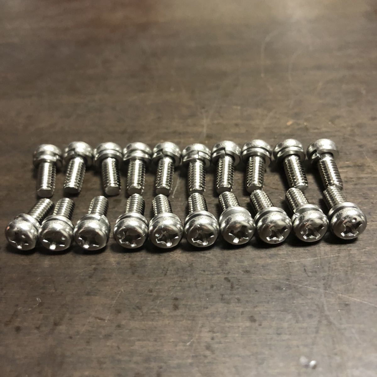 CB400FOUR キャブレター フロートチャンバー ボルト ステンレス 製 1台分20本セット 錆に強く綺麗 398 408 ヨンフォア拍卖