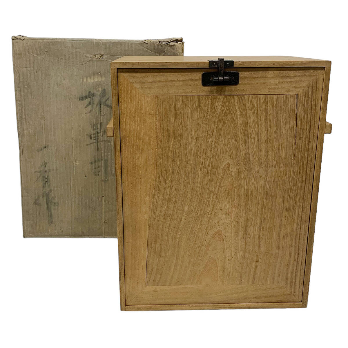 /24C461_4 旅箪笥 茶道具 茶棚 茶箱 茶器 桐製 茶道具入れ 一斉作 中古品 拍卖
